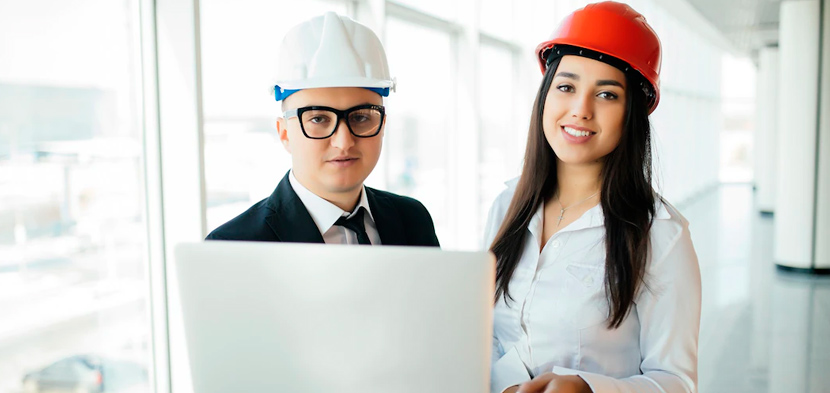 jovenes ingenieros civiles